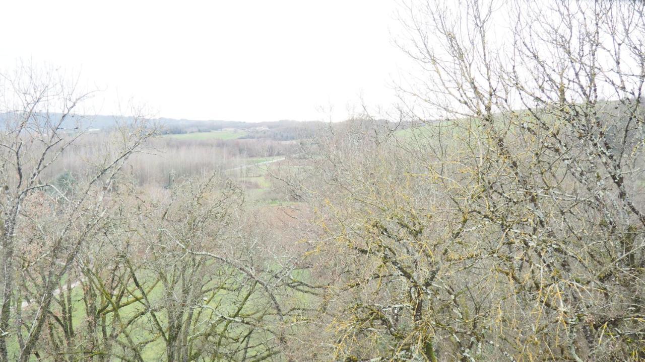 La Garenne De Morestel Экстерьер фото